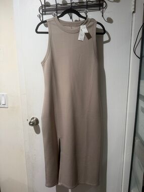 Abercrombie & Fitch YPB NeoKnit Sleeveless Taupe Midi Dress